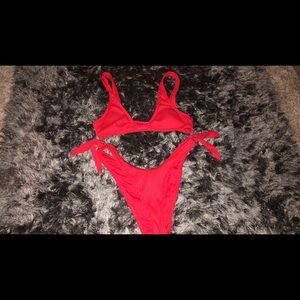 Red bikini set